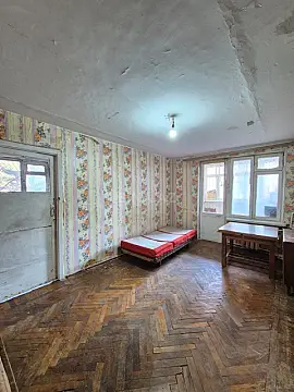 Satılır 2 otaqlı mənzil 50 m²
