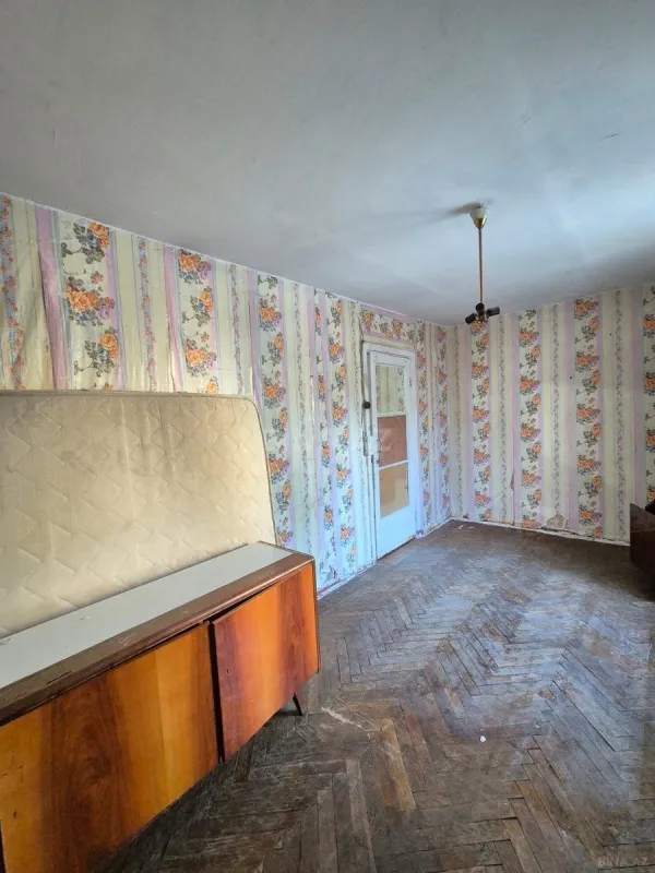 Satılır 2 otaqlı mənzil 50 m²