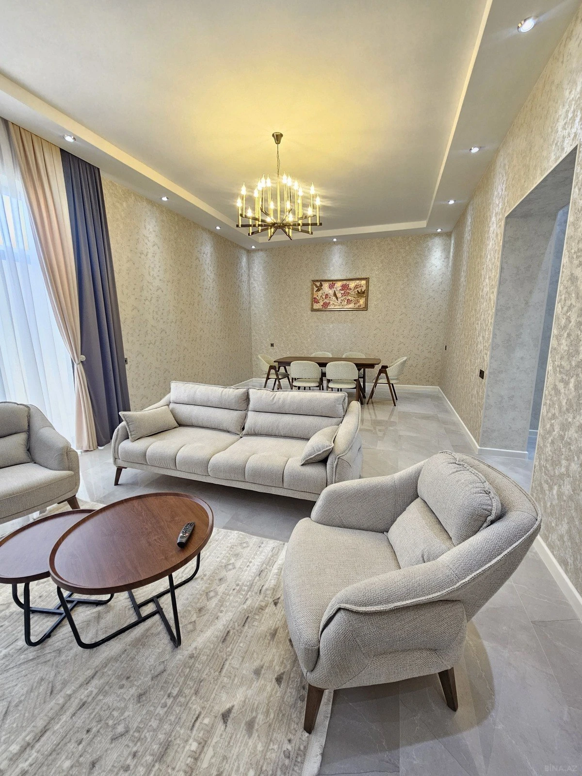 Satılır 4 otaqlı həyət evi 250 m²