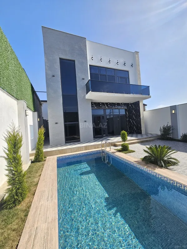 Satılır 4 otaqlı həyət evi 250 m²