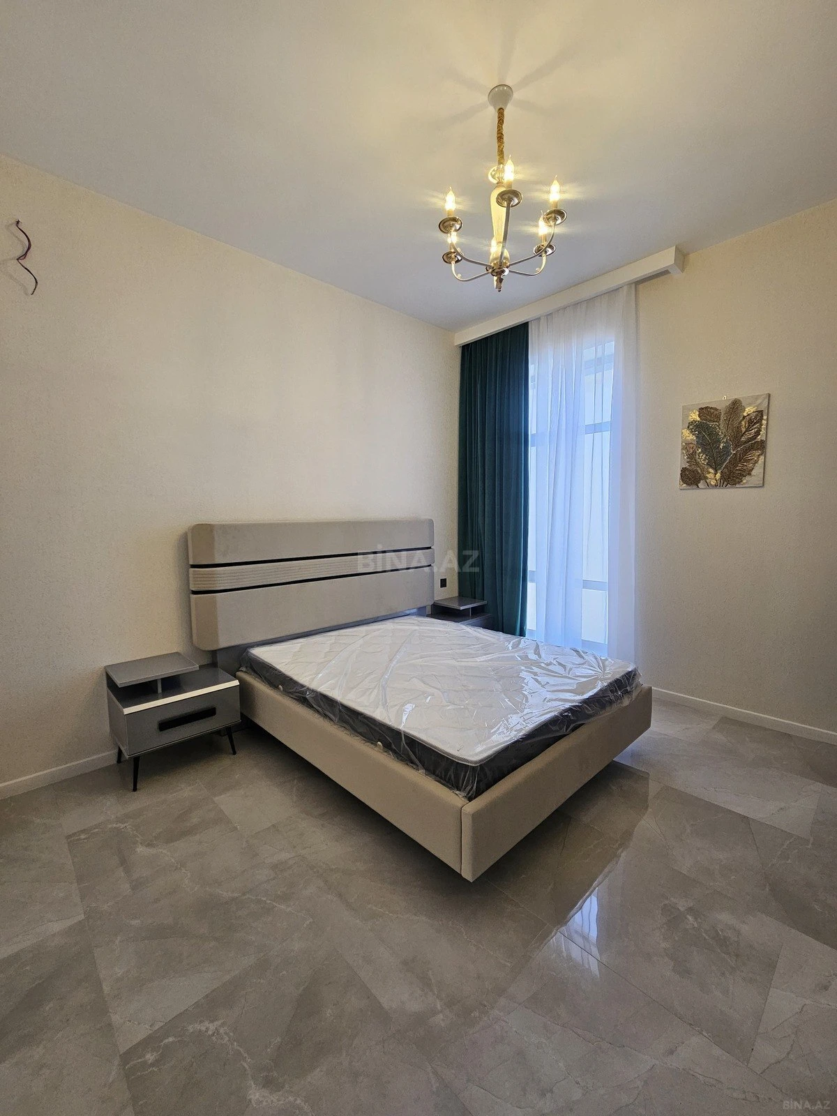 Satılır 4 otaqlı həyət evi 250 m²