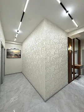 Satılır 2 otaqlı mənzil 83 m²