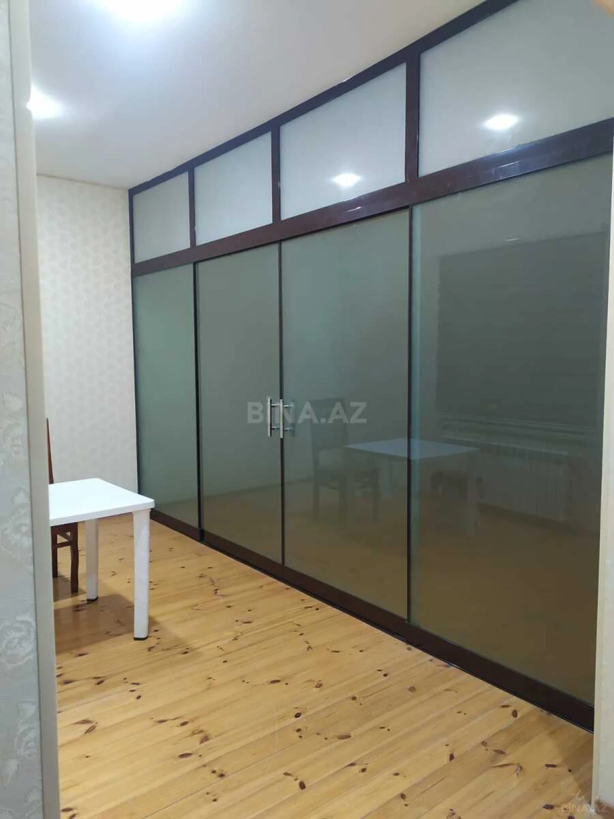 Satılır 4 otaqlı həyət evi 200 m²