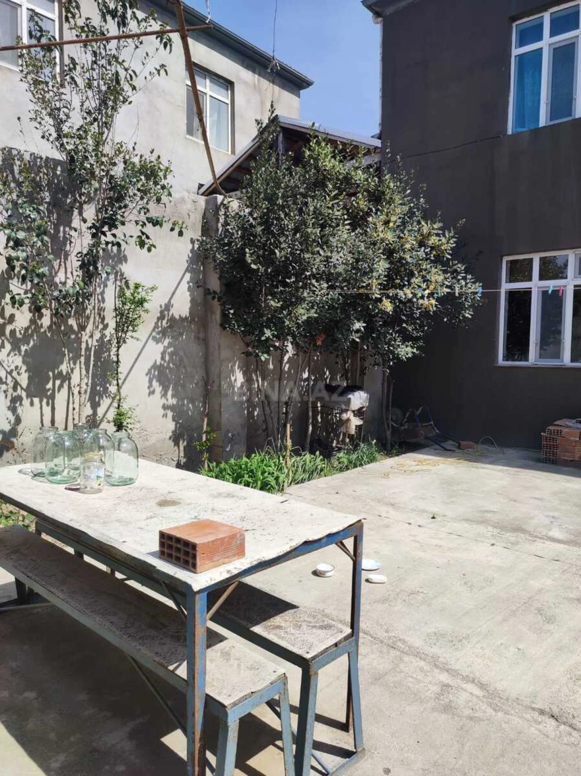 Satılır 4 otaqlı həyət evi 200 m²