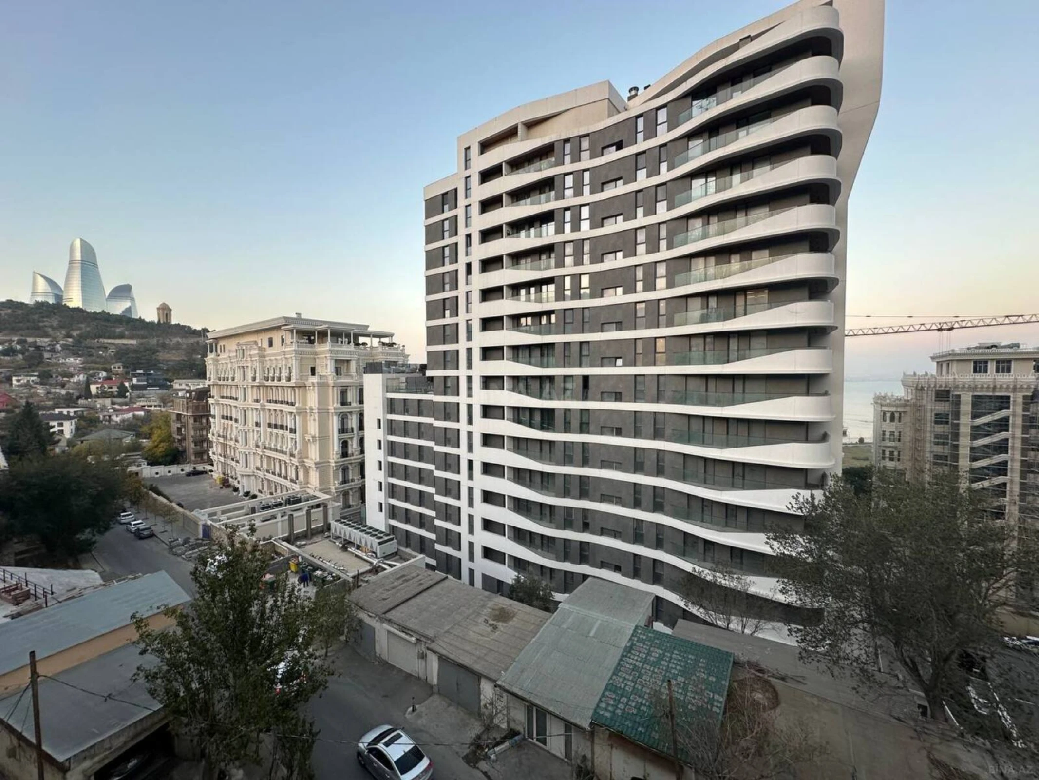 Satılır 3 otaqlı mənzil 56 m²