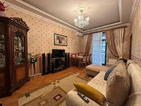 Satılır 3 otaqlı mənzil 56 m²