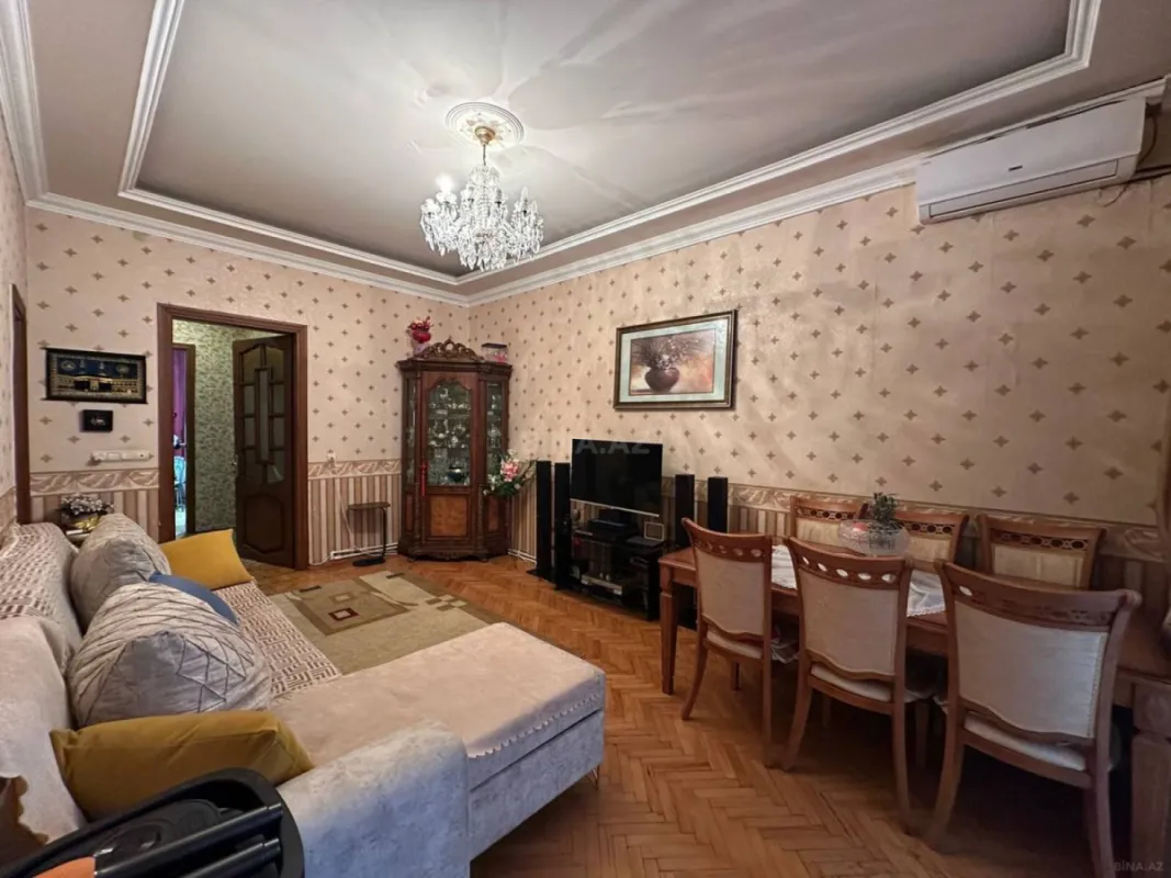 Satılır 3 otaqlı mənzil 56 m²