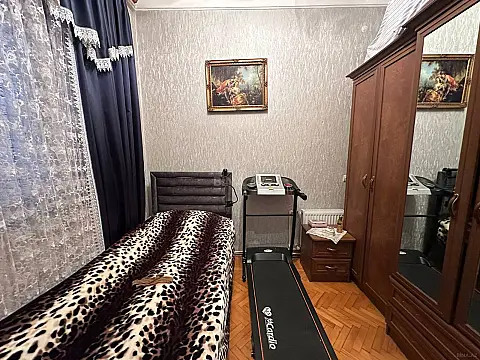 Satılır 3 otaqlı mənzil 56 m²
