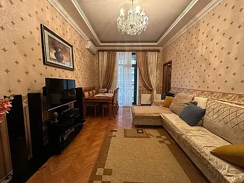 Satılır 3 otaqlı mənzil 56 m²
