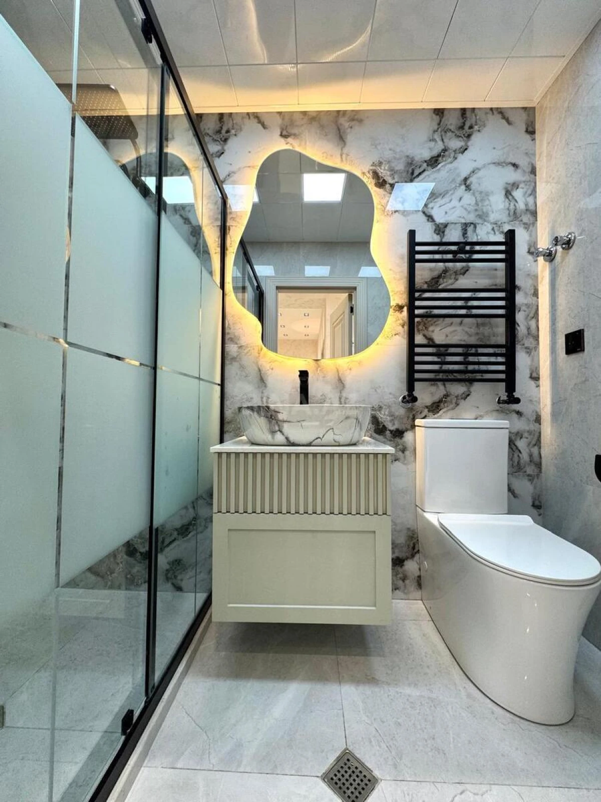 Satılır 2 otaqlı mənzil 80 m²