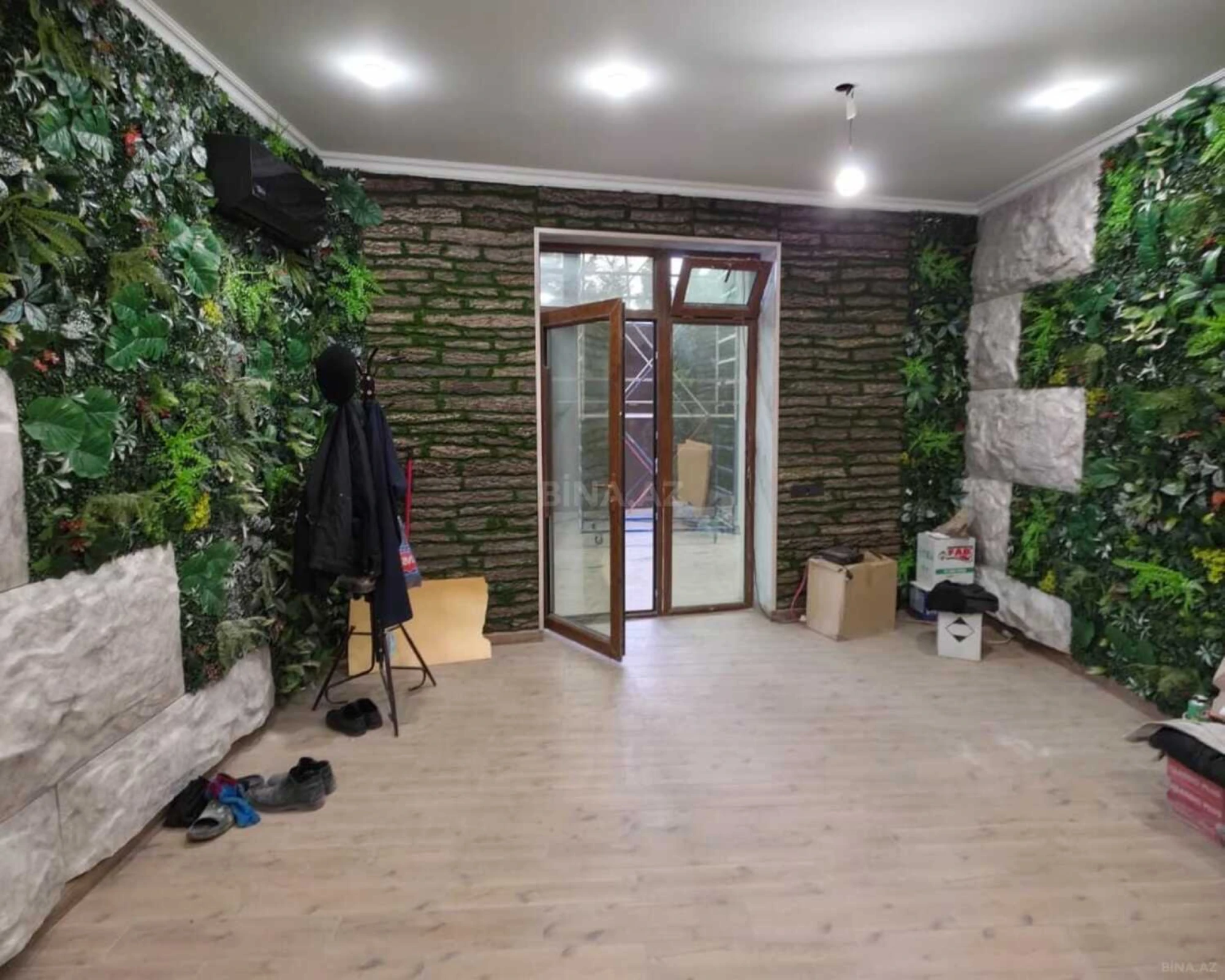 Satılır obyekt 1250 m²