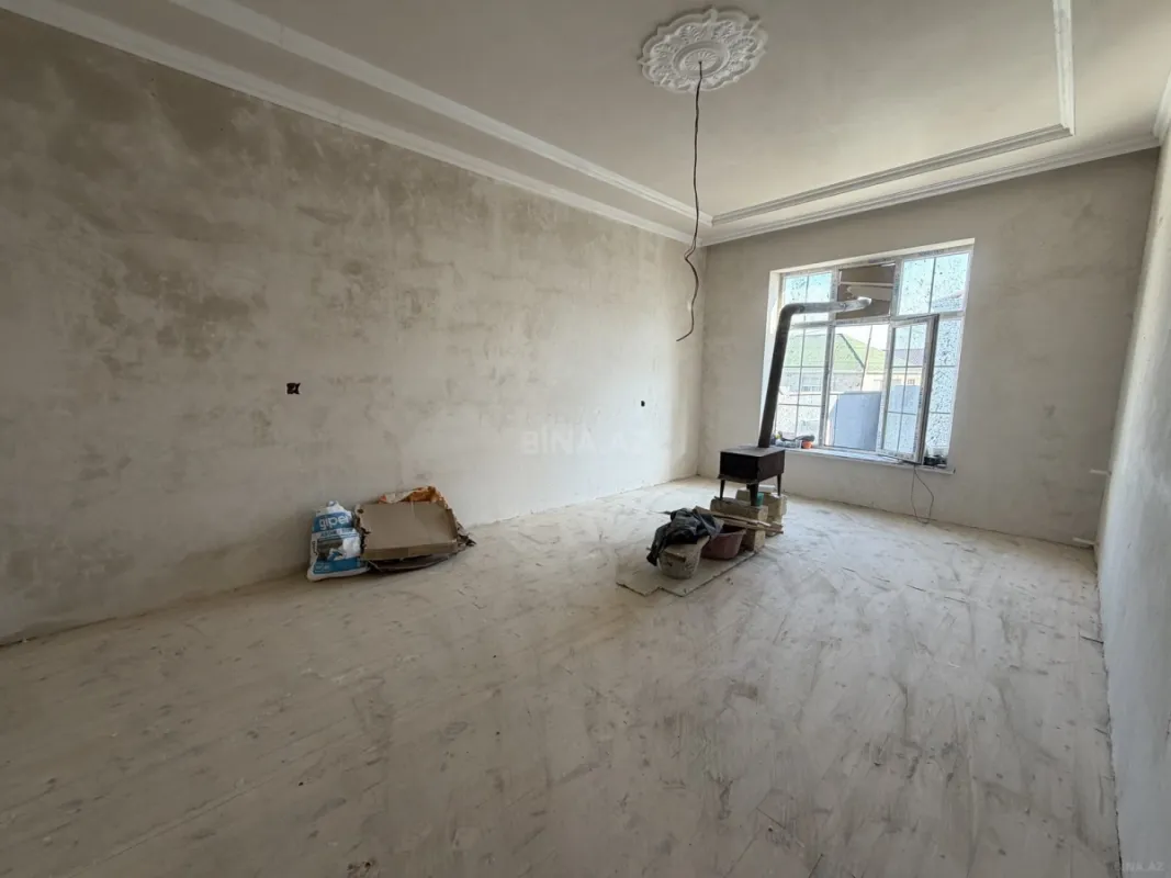 Satılır 3 otaqlı həyət evi 100 m²