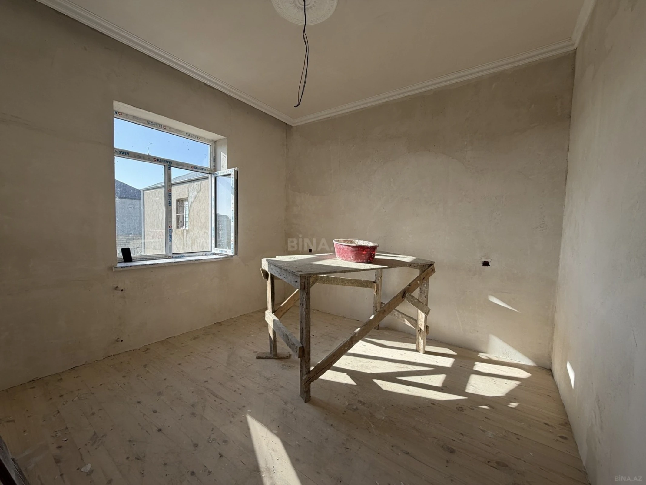 Satılır 3 otaqlı həyət evi 100 m²