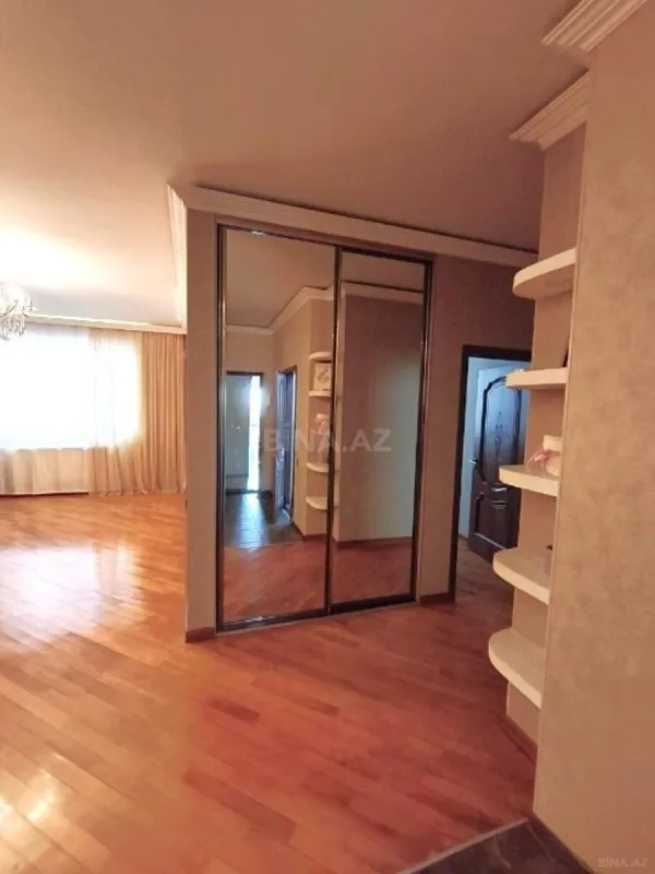 Satılır 3 otaqlı mənzil 80 m²