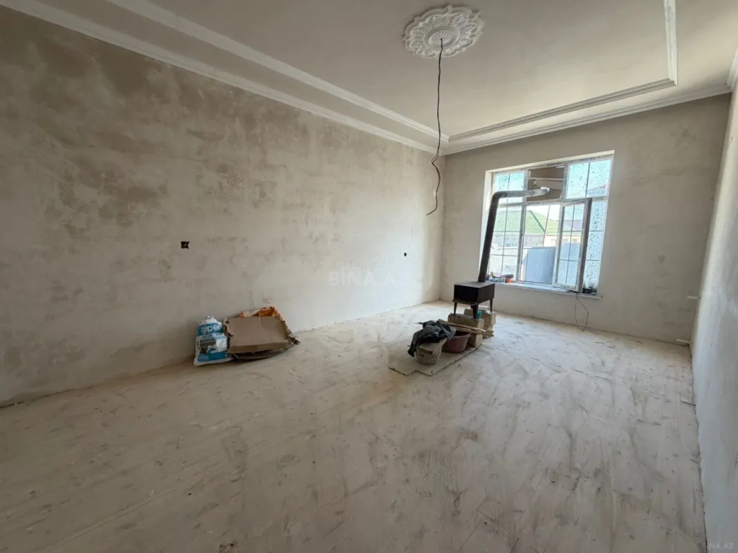 Satılır 3 otaqlı həyət evi 100 m²