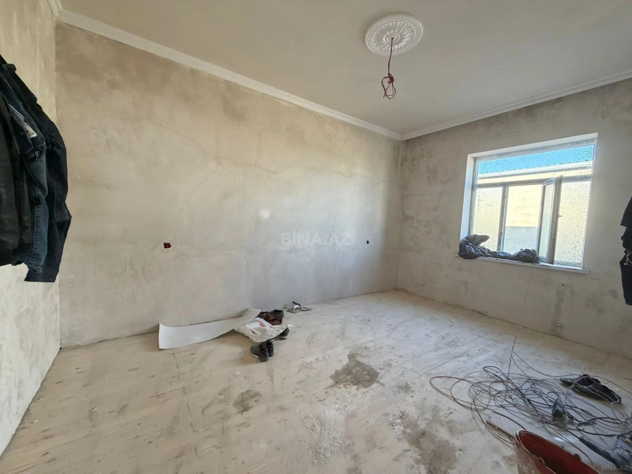 Satılır 3 otaqlı həyət evi 100 m²