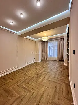 Satılır 2 otaqlı mənzil 74 m²