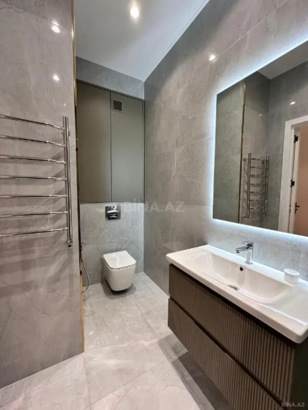 Satılır 2 otaqlı mənzil 74 m²