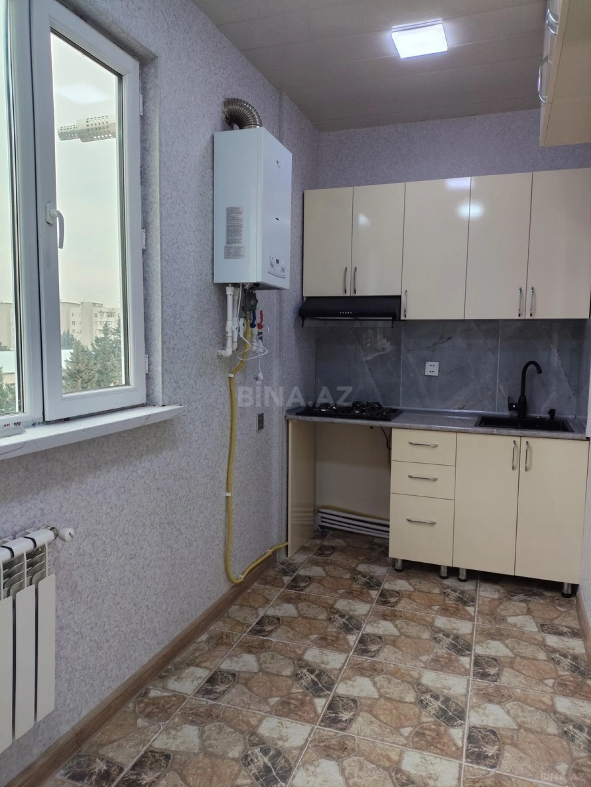 Satılır 2 otaqlı mənzil 45 m²