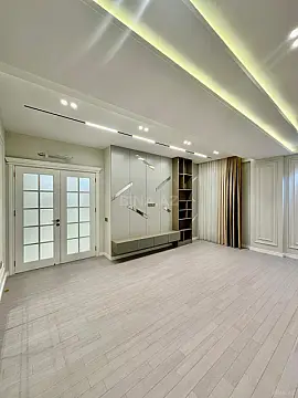 Satılır 3 otaqlı mənzil 130 m²