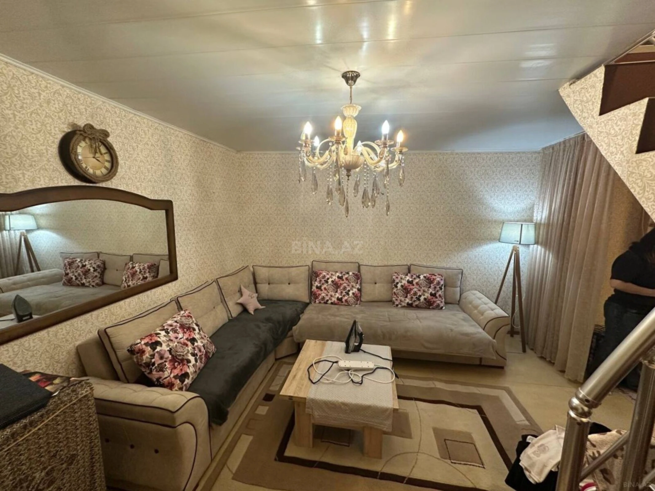 Satılır 3 otaqlı mənzil 77 m²