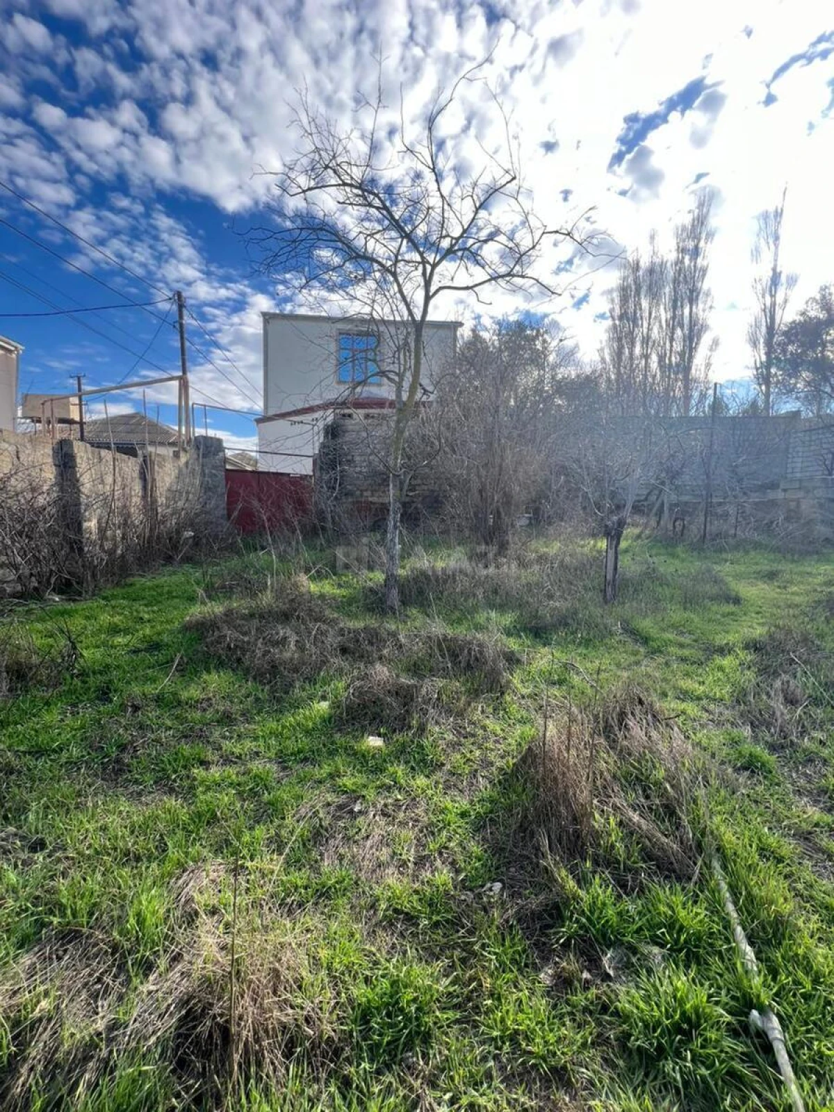 Satılır torpaq sahəsi 10 m²