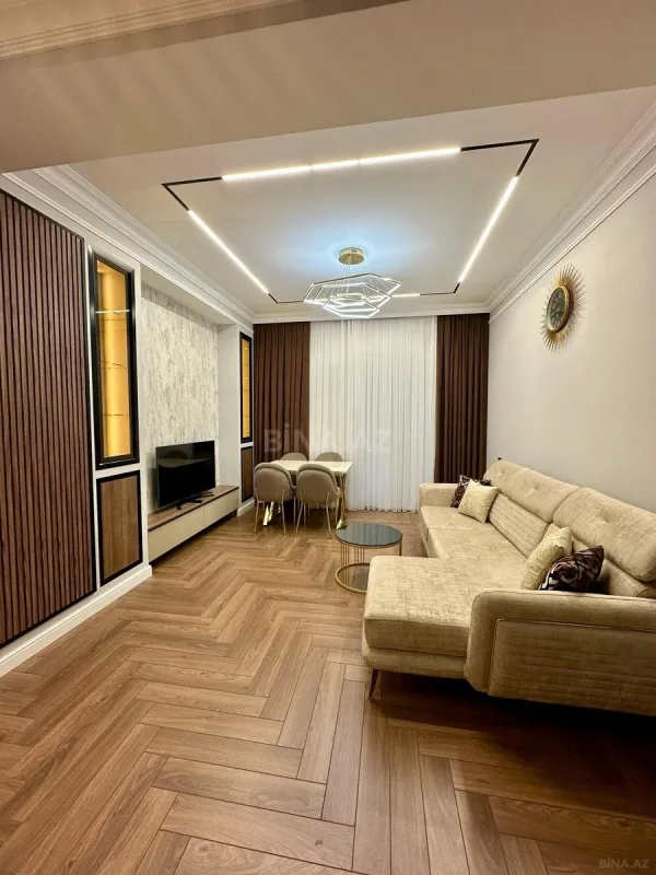 Kirayə verilir 2 otaqlı mənzil 70 m²