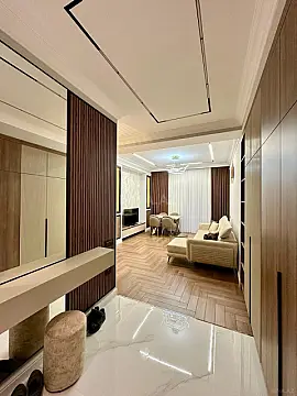 Kirayə verilir 2 otaqlı mənzil 70 m²