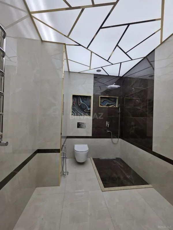 Satılır 3 otaqlı mənzil 155 m²