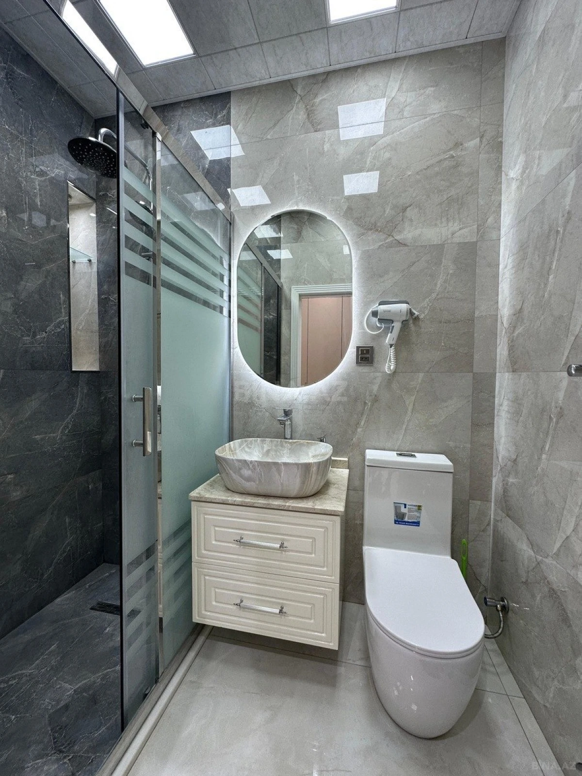 Satılır 3 otaqlı mənzil 95 m²