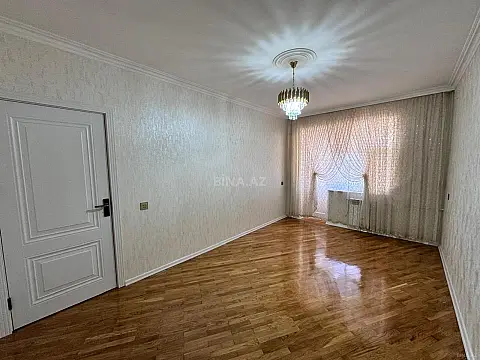 Satılır 4 otaqlı mənzil 90 m²