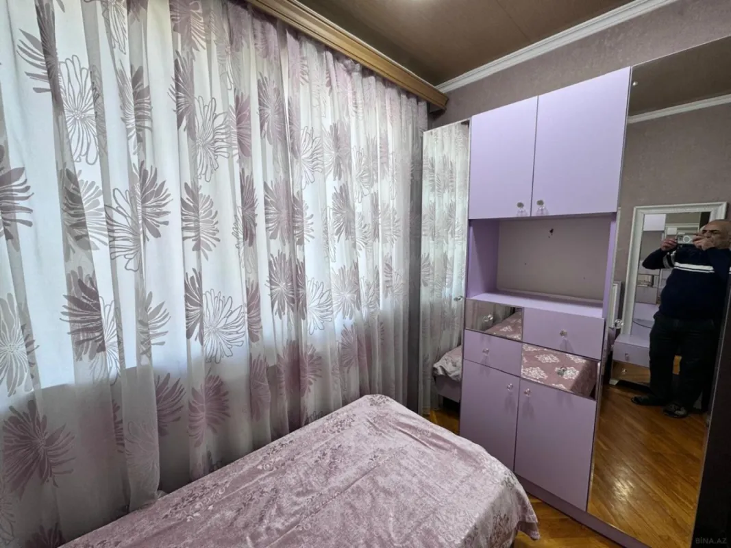 Satılır 4 otaqlı mənzil 90 m²