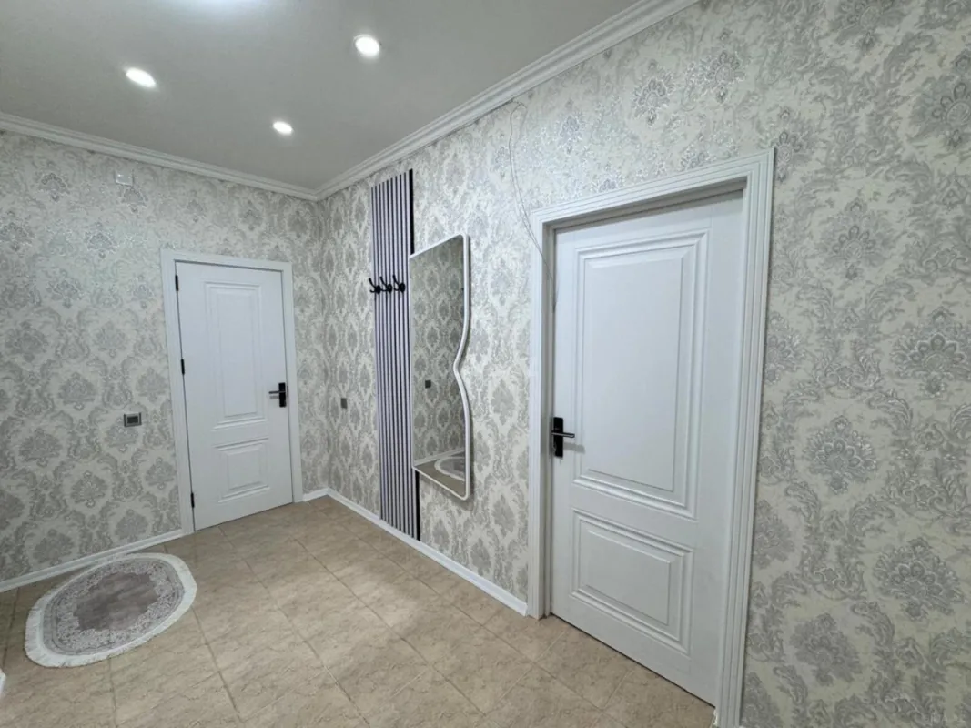 Satılır 4 otaqlı mənzil 90 m²