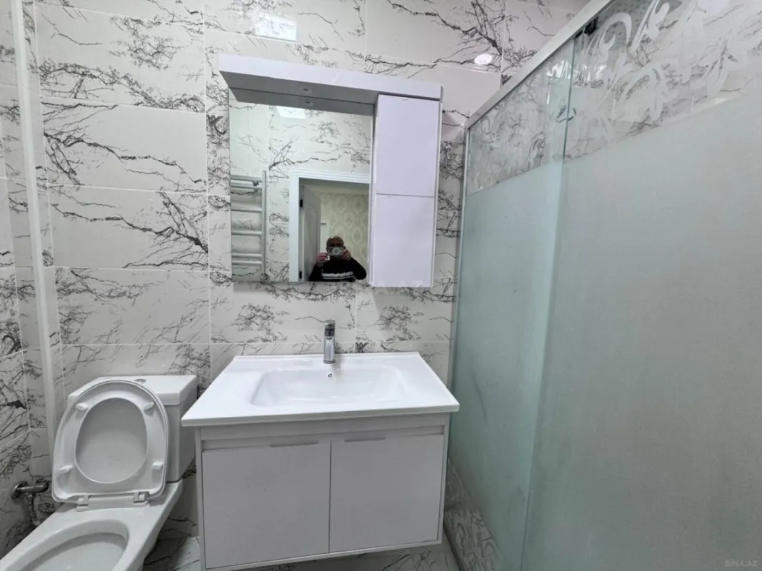 Satılır 4 otaqlı mənzil 90 m²