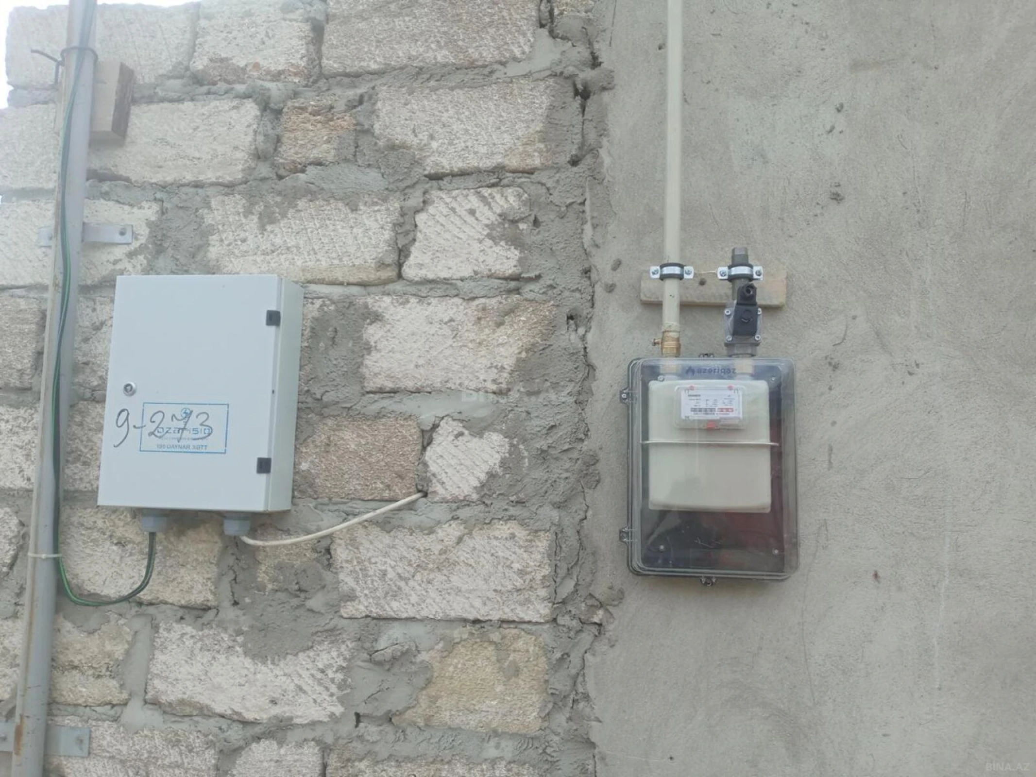 Satılır 2 otaqlı həyət evi 65 m²