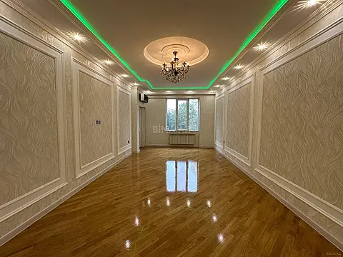 Satılır 2 otaqlı mənzil 68 m²