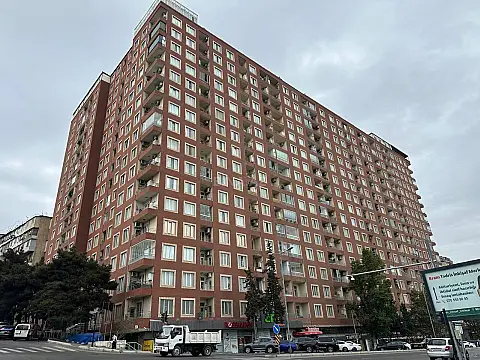 Satılır 2 otaqlı mənzil 68 m²