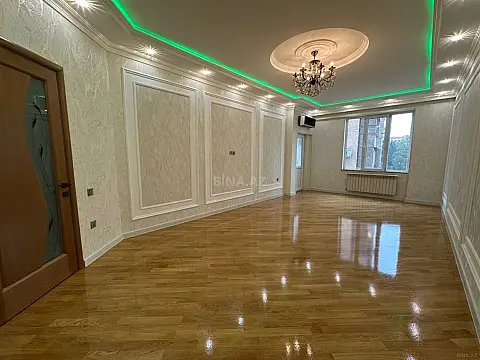 Satılır 2 otaqlı mənzil 68 m²