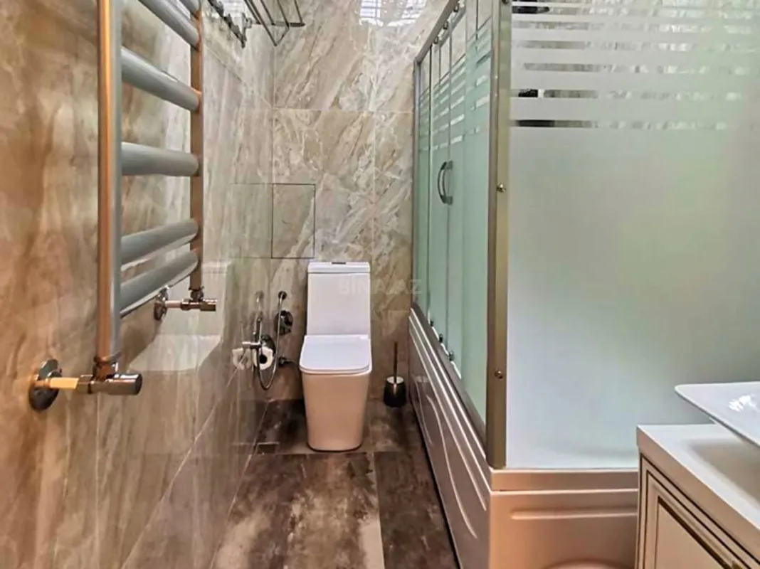 Satılır 4 otaqlı mənzil 89 m²