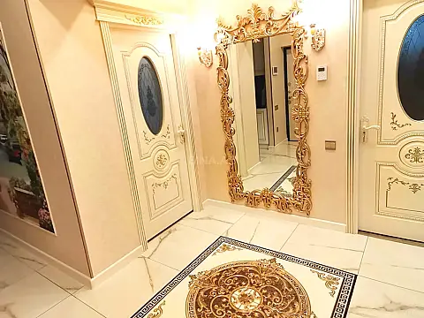 Satılır 4 otaqlı mənzil 89 m²