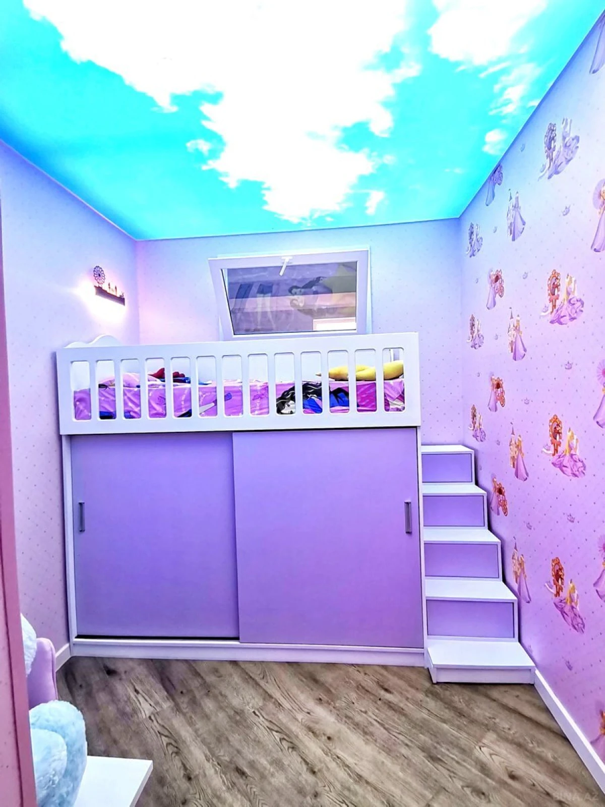 Satılır 4 otaqlı mənzil 89 m²