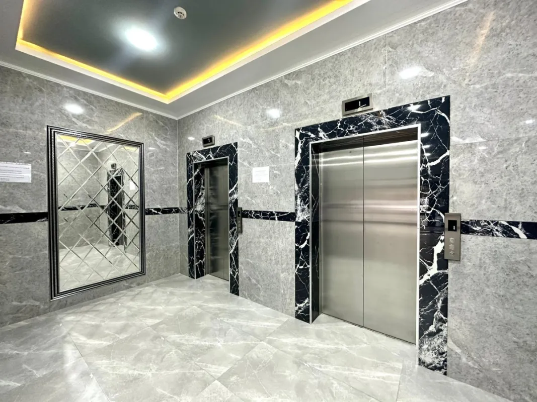 Satılır 4 otaqlı mənzil 89 m²