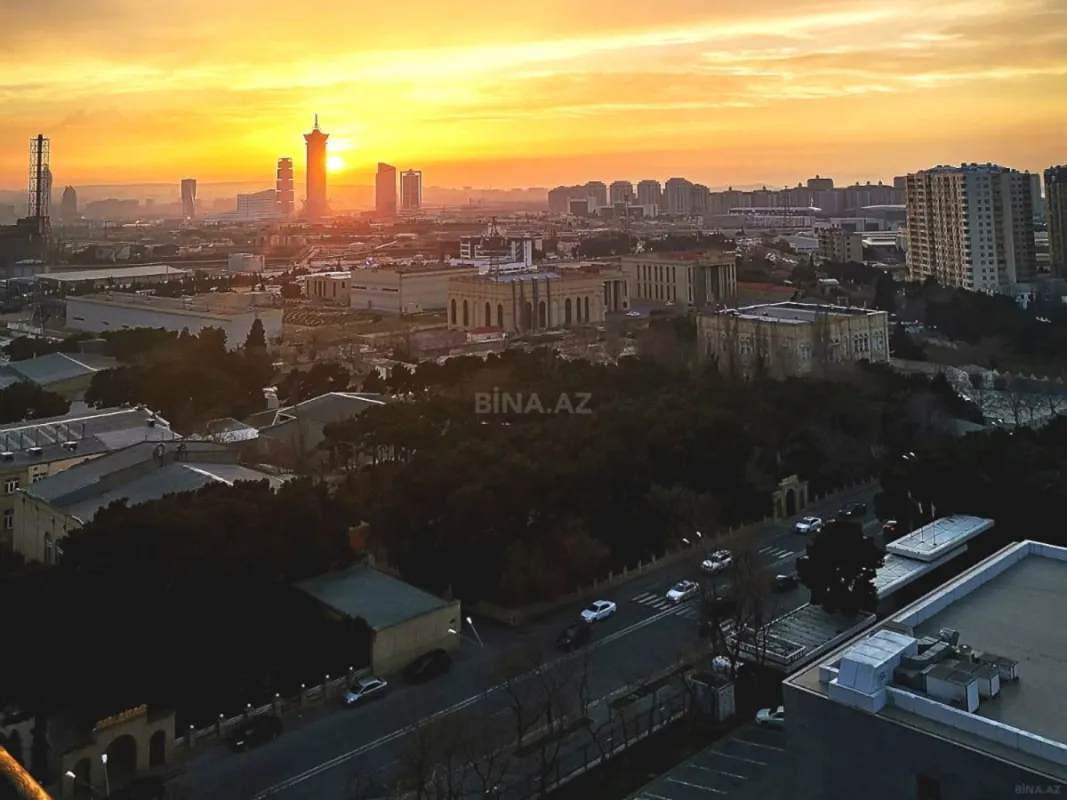 Satılır 4 otaqlı mənzil 89 m²