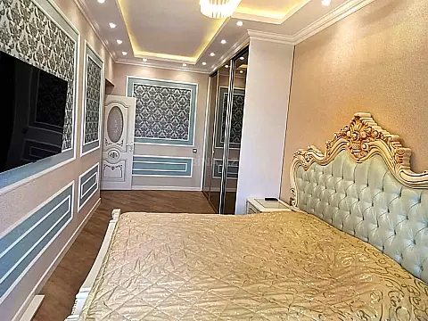 Satılır 4 otaqlı mənzil 89 m²