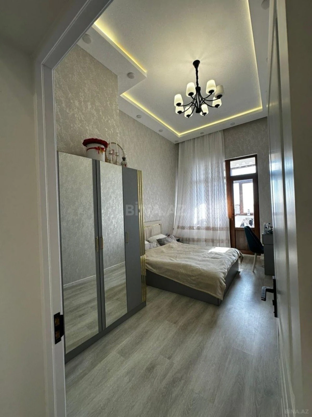 Satılır 2 otaqlı mənzil 52 m²