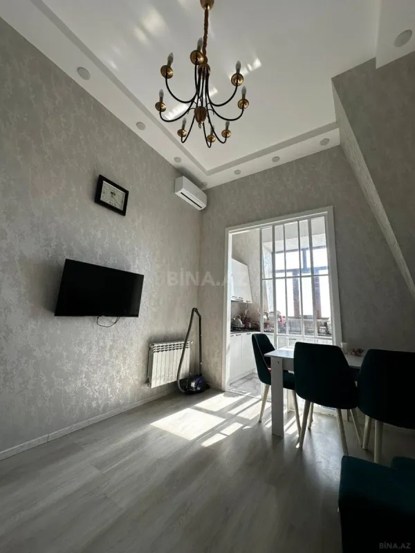 Satılır 2 otaqlı mənzil 52 m²