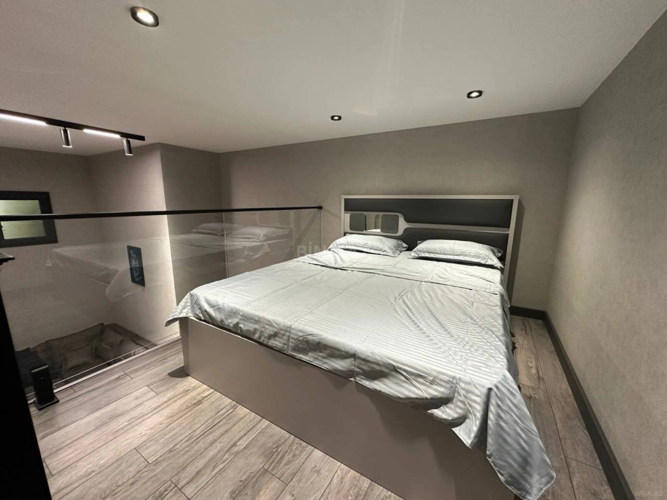 Satılır 1 otaqlı mənzil 50 m²