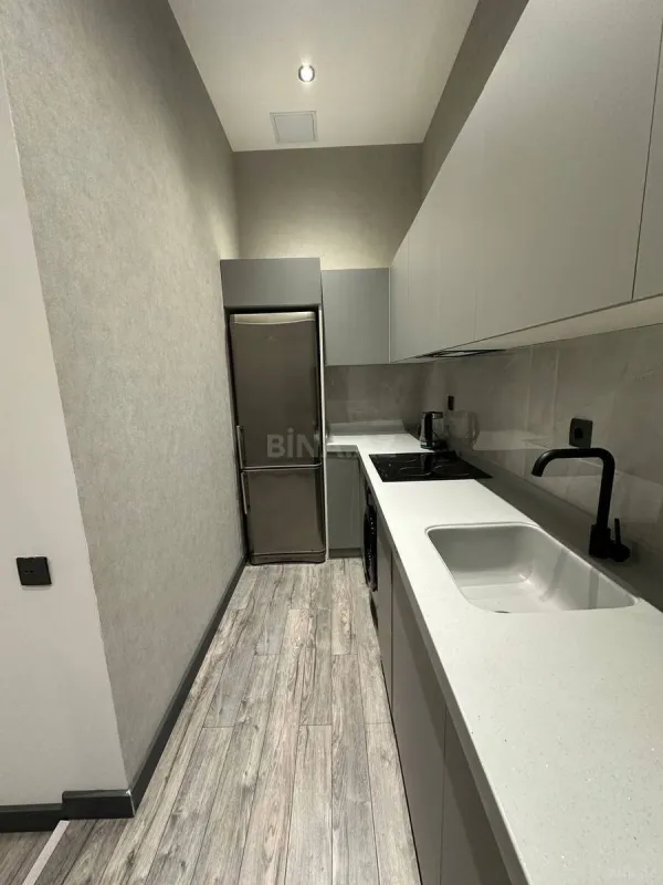 Satılır 1 otaqlı mənzil 50 m²