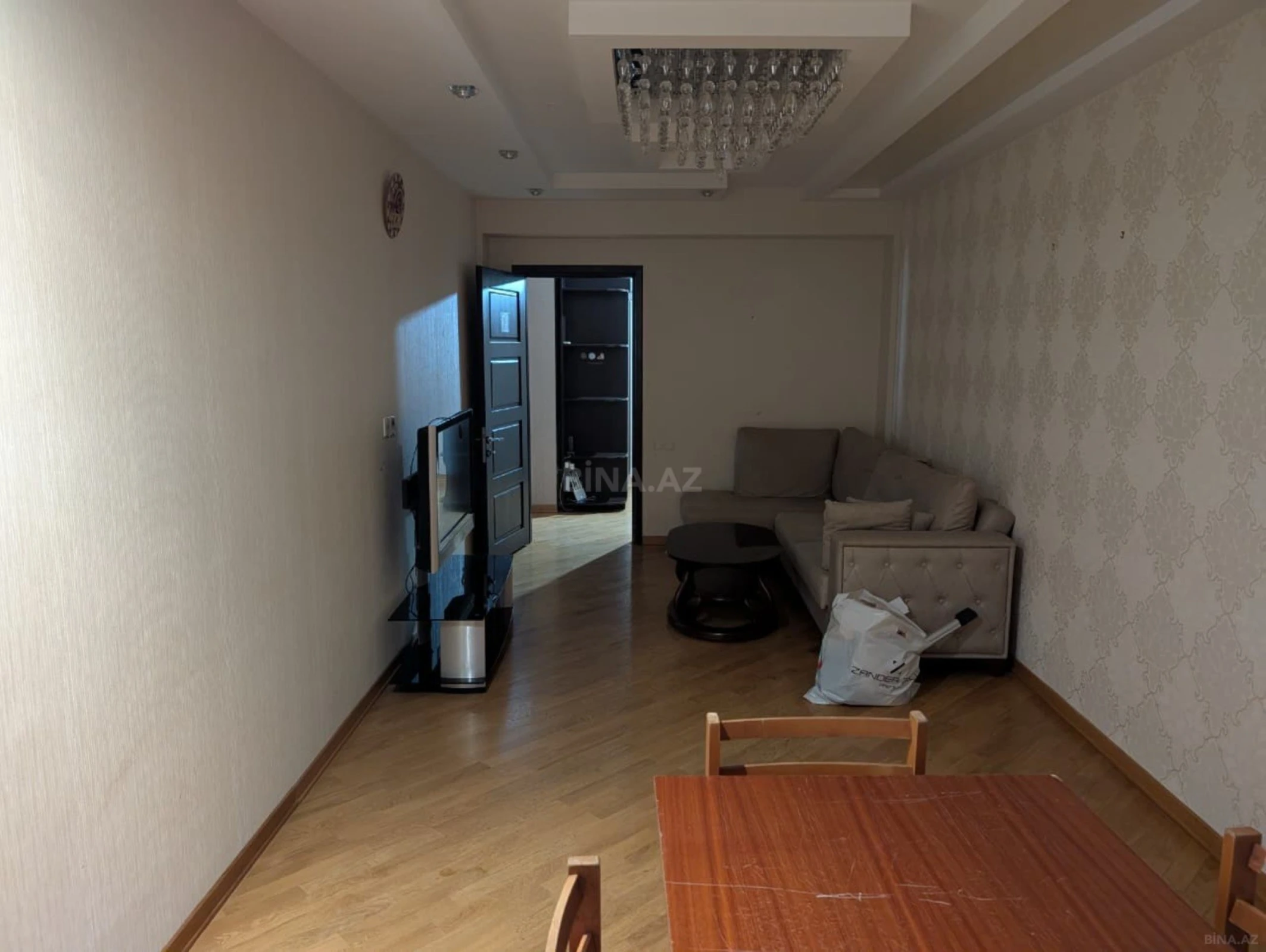Satılır 3 otaqlı mənzil 96 m²