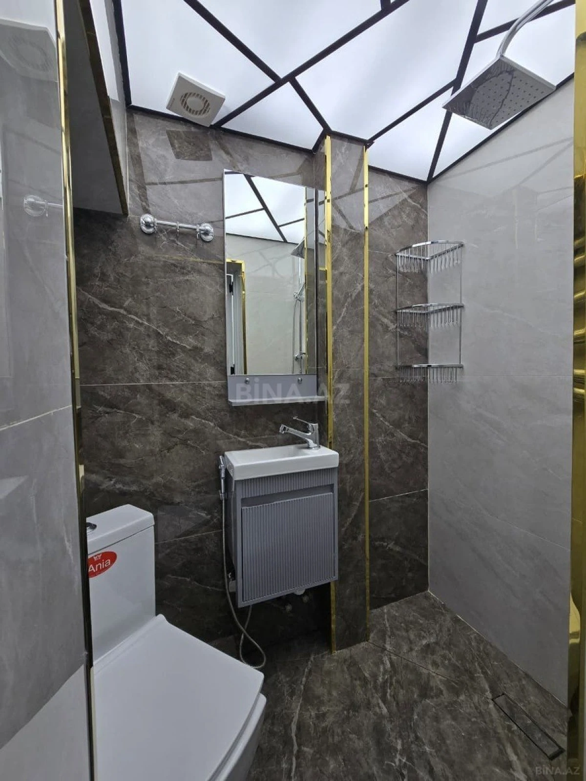 Satılır 2 otaqlı mənzil 60 m²